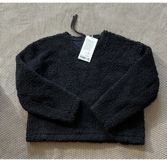 Lululemon‎ Women’s Wool Color Black Sherpa Sweater Size 6 - Picture 1 of 8